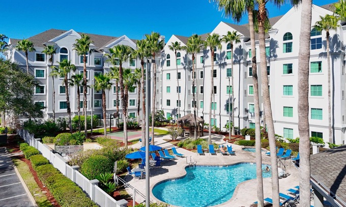 Florida Central Atlantic Coast Apartment | Univeral Disney Epic Shuttle