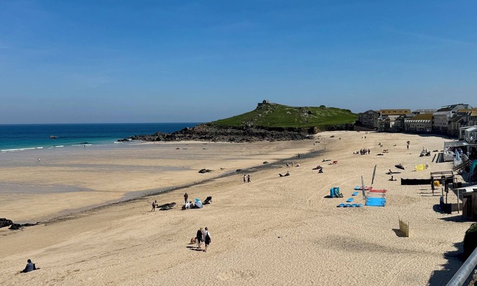 Carbis Bay House | Uno Carbis Bay