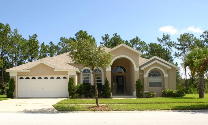 Orange Tree Villa | Unoverlooked! 5 Star Luxury 4 Bed Disney villa, Conservation views