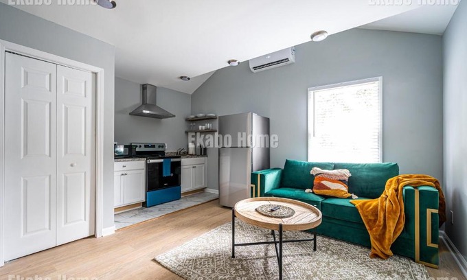Marietta House | Unwind in a Modern Suite near Marietta Square