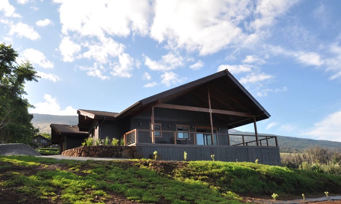 Kula House | Upcountry Kula - Private House On The Slopes Of Haleakala - Multi-Island View