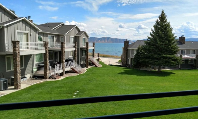 Harbor Village Condo | Updated 2-bedroom Condo-14-Plex # 218 with views!
