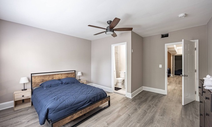 Anacostia Apartment | Updated 2BR Apartment in DC near transportation