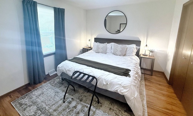 Grand Rapids House | Updated 2BR Gem: Near Downtown, Eastown, and EGR!
