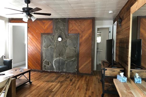 Mount Hood Village Apartment | Updated + clean Motel Room at the base of Mt Hood!