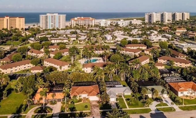 Marco Island Condo | Updated Condo in Great Location