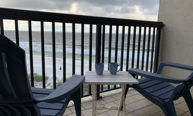 Sunnyside Condo | Updated Condo in Midrise Building. Directly On Beach. Beautiful View!