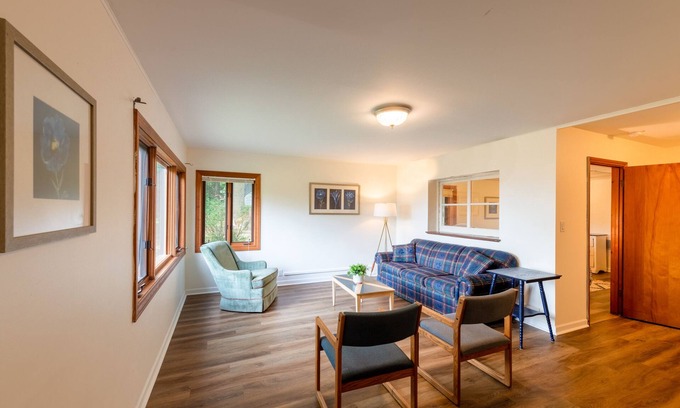 Whitehall Apartment | Updated Guest apartment with Lake Views and close to Lake Michigan Beaches