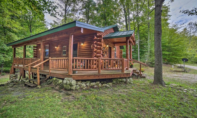 Manistique Cabin | Updated Manistique Log Cabin, Yard & Fire Pit