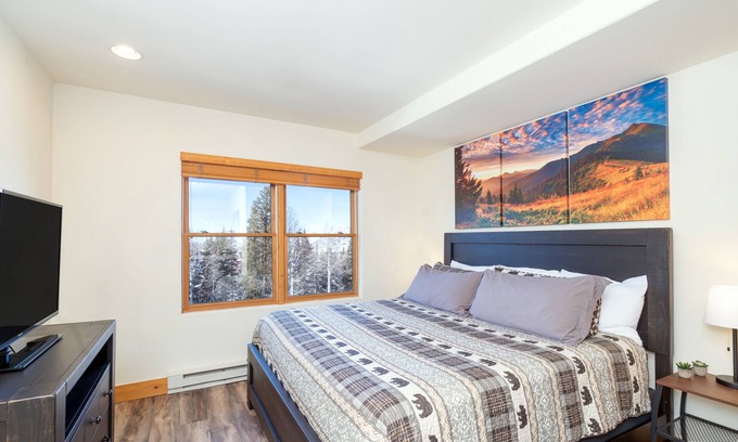 Mountain Village Hotel | Upgraded Private Lock-Off Room With Plenty of Perks!