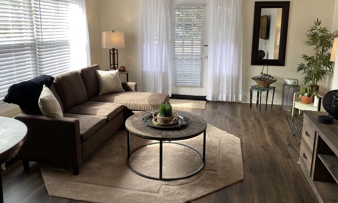 Syracuse Apartment | Upper Level Remodeled Flat!