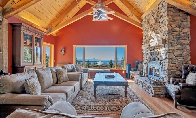 Palomar Mountain Ski Chalet | Upper Meadow Lodge - Groups up to 23 on 17 acres