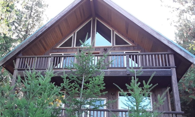 Packwood House | Upper Timberline Family Retreat