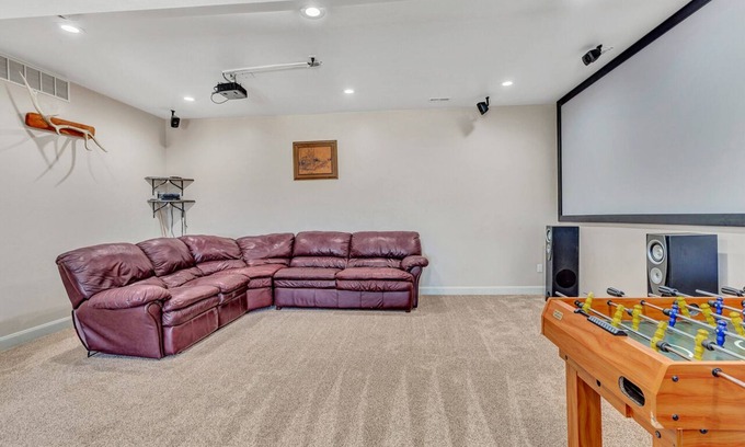 Ashton House | Upper Valley Lodge Ashton