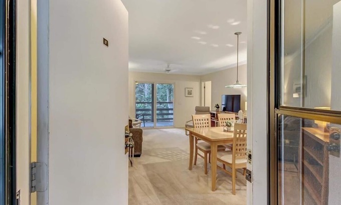 Fernandina Beach Condo | Upscale & Affordable Amelia Landings 2B/2B Condo. Short walk to beach!