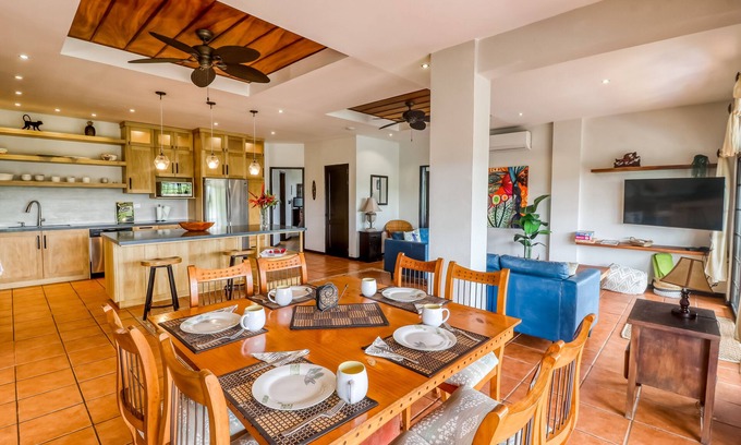 Playa Flamingo Condo | Upscale getaway on ocean-view property - pool, outdoor kitchen, and fast Wifi