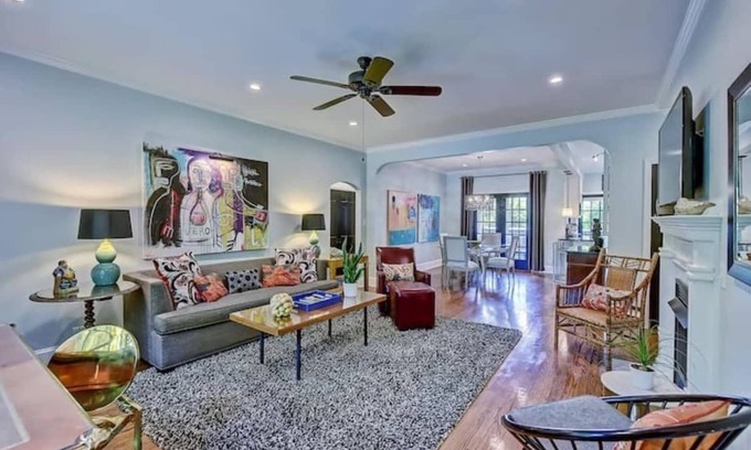 Myers Park Condo | Upscale Myers Park 2 King Condos, 4BR | Private