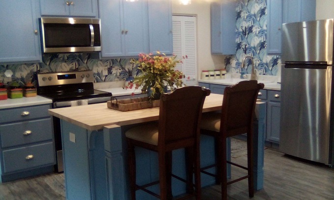 Supply Apartment | Upstairs apartment in quiet community minuets from the beach