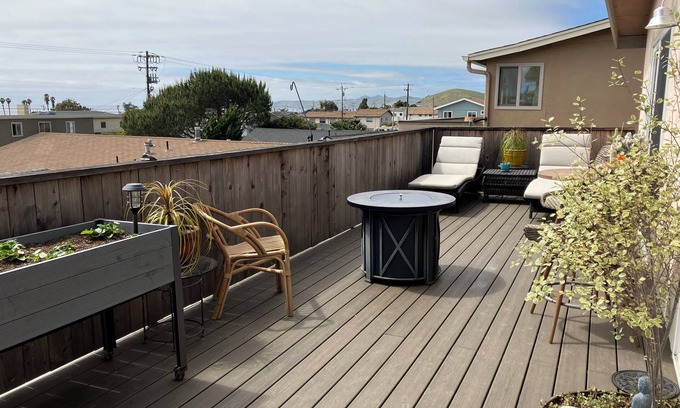 Morro Bay House | Upstairs retreat with ocean views!