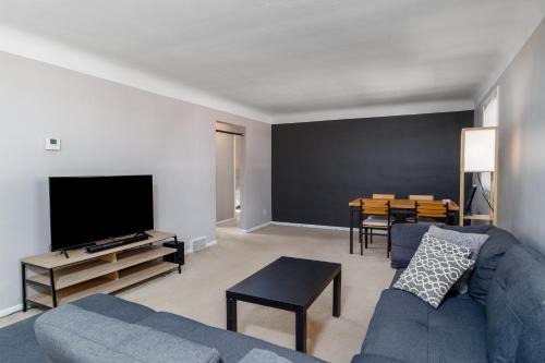 Rocky River Apartment | Upstairs Unit in Rocky River