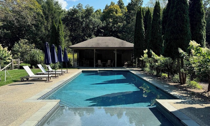 Pine Plains House | Upstate Mountain View Retreat