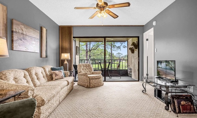 Ventura Apartment | Upstay 2BR Golfer's Retreat w Patio—Ventura Resort