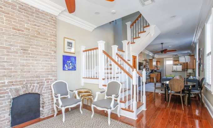 Uptown Historic District House | Uptown House near Universities, Audubon Park, Whole Foods, Restaurants, Shops