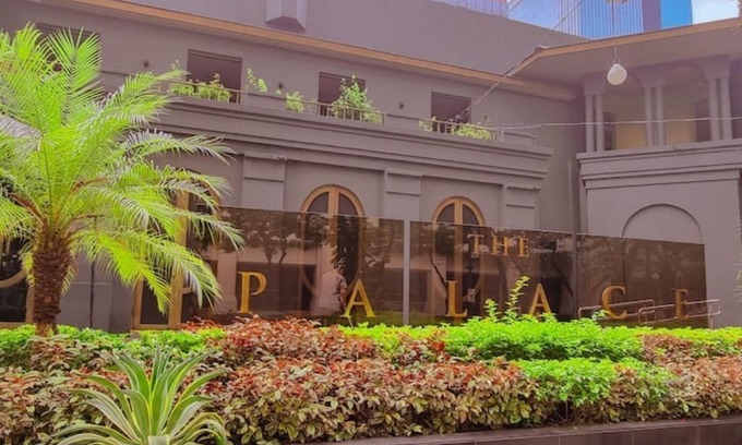 Santa Mesa Apartment | Uptown Parksuites Urban Prime Retreat 1BR w/Pool View, Washer, Wi-fi&Netflix