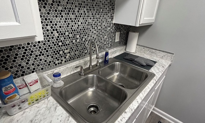 Gastonia Apartment | Urban 1-bedroom apartment outside of Charlotte, NC