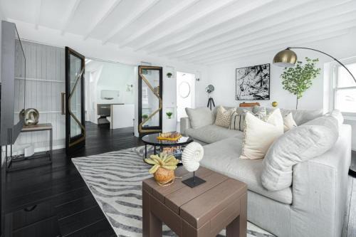 Bayswater Apartment | Urban Bourbon at Notting Hill