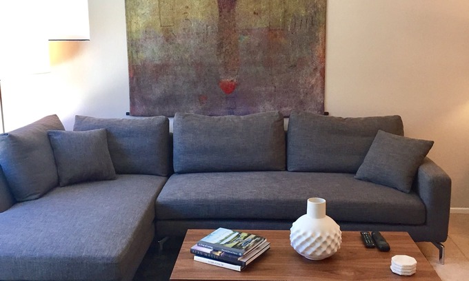 Downtown Palm Springs House | URBAN CONTEMPORARY IN THE HEART OF DOWNTOWN PALM SPRINGS!