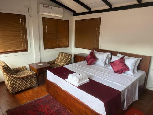 Fort Bed & Breakfast | Urban Deck