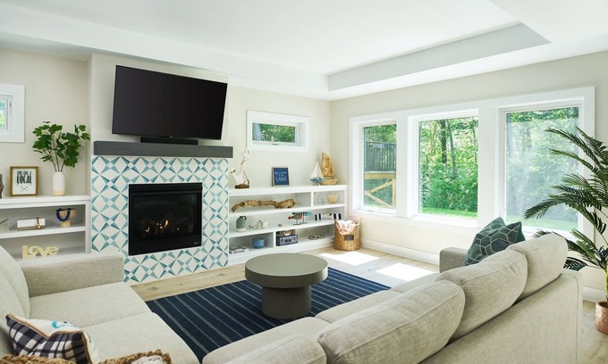 Miami Park House | Urban Escape | Dream-like SoHa Retreat w/Heated Pool | Fire Pit | Private Beach
