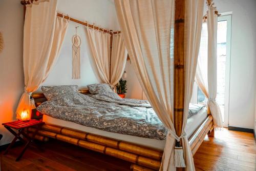 Altenrath House | Urban Jungle Room rundum Entspannung mit Sauna