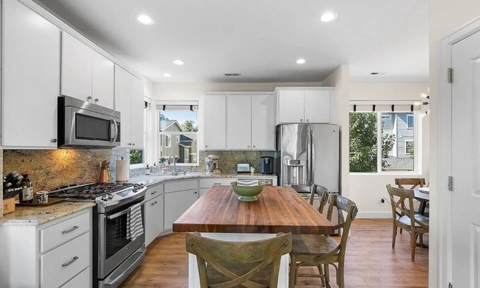 West Central House | Urban living minutes from Downtown Spokane! Stunning river views