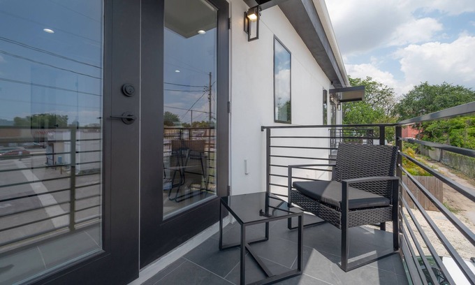 Tampa Heights House | Urban Loft!