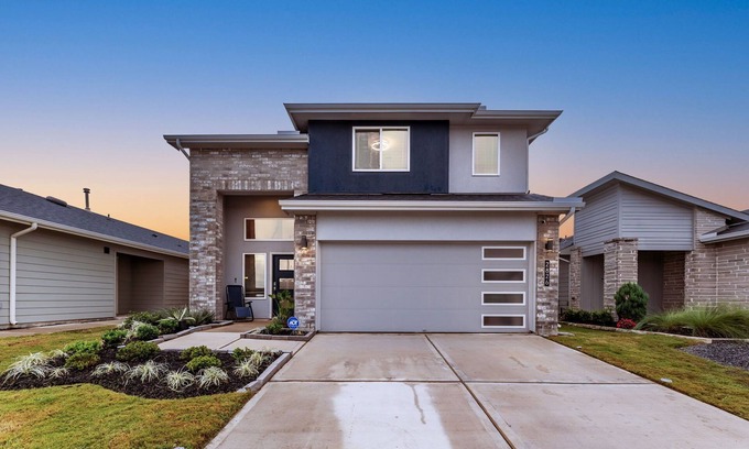 Southeast Houston House | Urban Luxe: Houston Thrills!