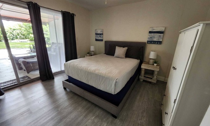 Coral Terrace Apartment | Urban Oasis 2BR Apartment in Miami - Near Downtown & Beaches