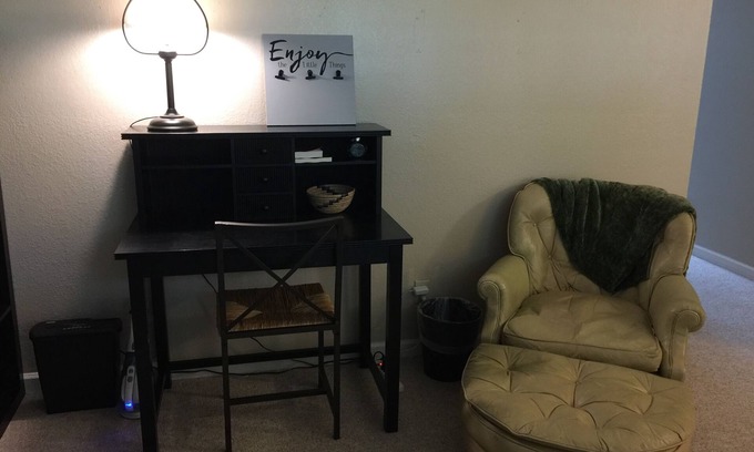 Emeryville Condo | Urban Oasis in Emeryville