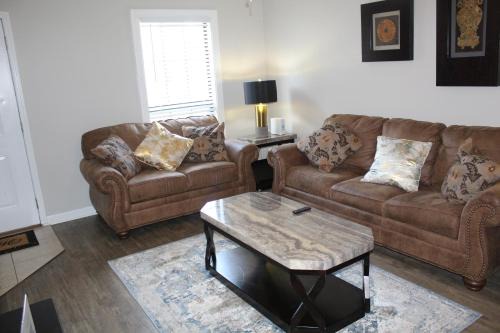 Huntsville House | Urban Oasis Retreat in the Southwest!