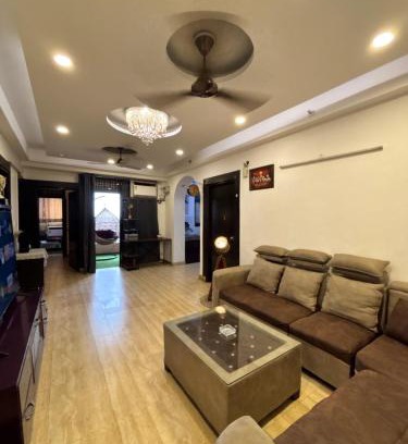 Greater Noida Apartment | Urban Oasis - Stay Near Expo