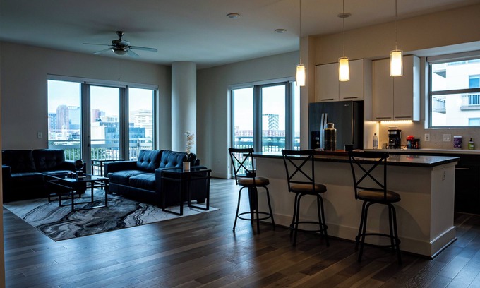 Midtown Apartment | Urban retreat with stunning city views and modern furnishings. Book today!