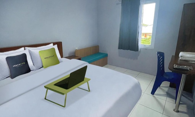 Rendeh Hotel | Urbanview Hotel Mutiara Persada Syariah Majalengka by RedDoorz