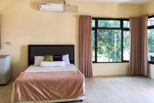 Carita Hotel | Urbanview Umbul Tanjung Resort Anyer