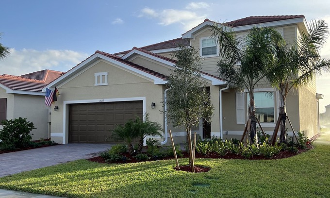 River Hall Villa | Urlaub im Exklusiven Ferienhaus in Fort Myers