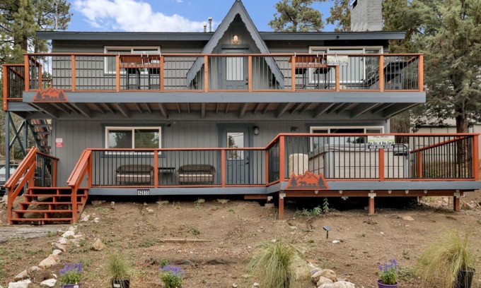 Moonridge Apartment | Ursa Major & Minor #2136 by Big Bear Vacations