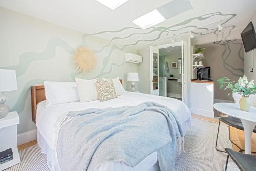 Cabbagetown Apartment | Ursa Minor