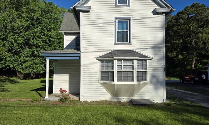 Deal Island House | Tangier Escape, great place get away from it all on Deal Island, MD.