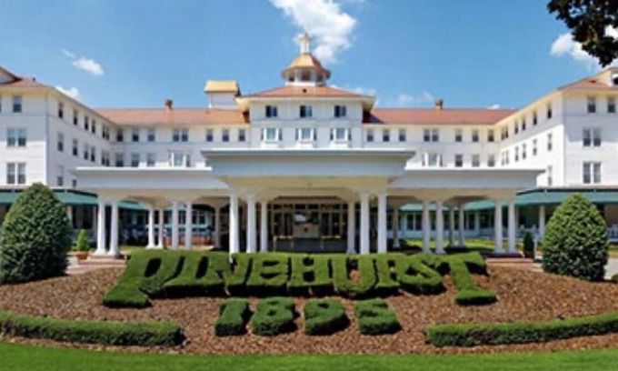 Pinehurst House | US Open favorite! On 18th fairway of #6. Walk to driving range and pickleball!
