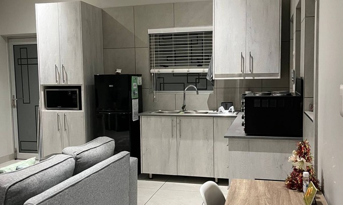 Alberton House | Utopia Guest House